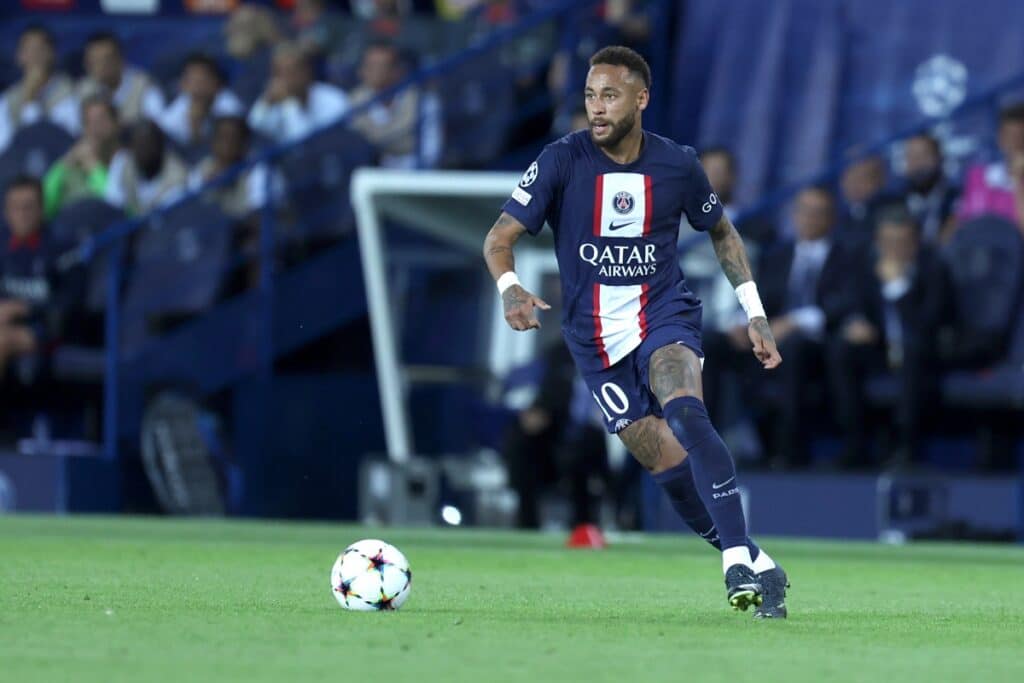 Neymar da Silva im Trikot von Paris Saint-Germain in der Uefa Champions League Group gegen Juventus Fc im September 2022 in Paris, Frankreich (Foto Depositphotos.com) .